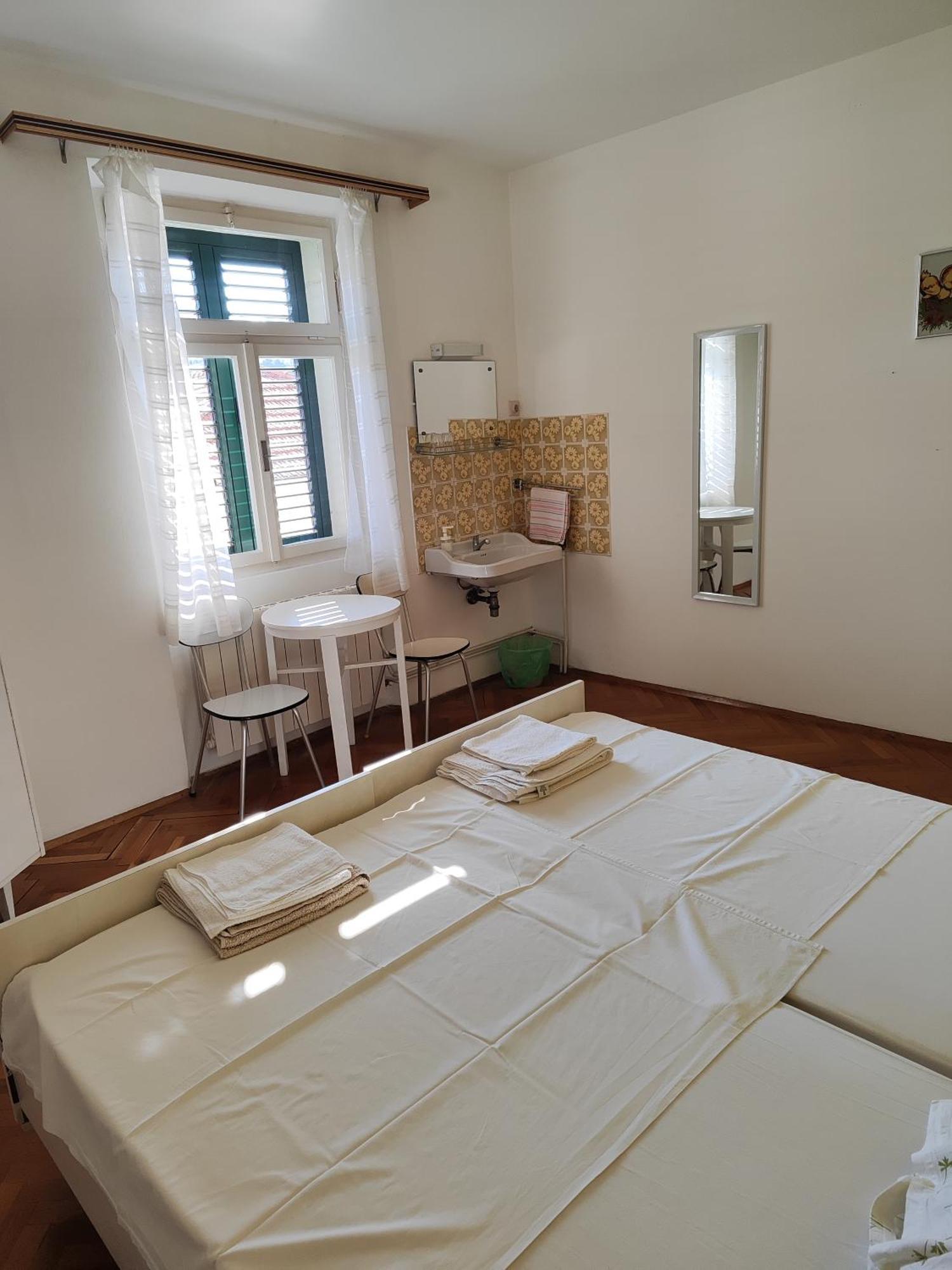 Guesthouse Franko Vela Luka Eksteriør billede