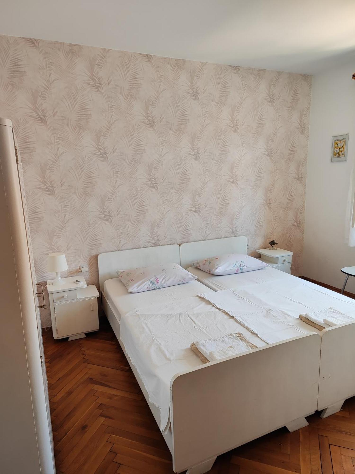 Guesthouse Franko Vela Luka Eksteriør billede